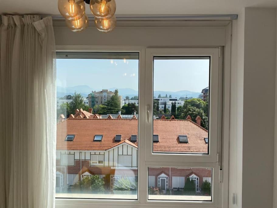 Exclusivo Apartamento Con Aparcamiento Gratuito Laredo Esterno foto